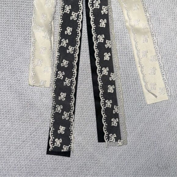 SJ Ivory White Black Ivory Satin Floral Lace Bow Tie Clips Set of 2 - Picture 2 of 5